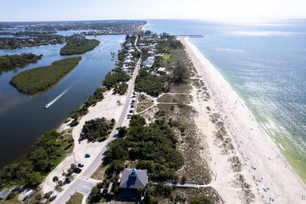 Homes for sale on Casey Key