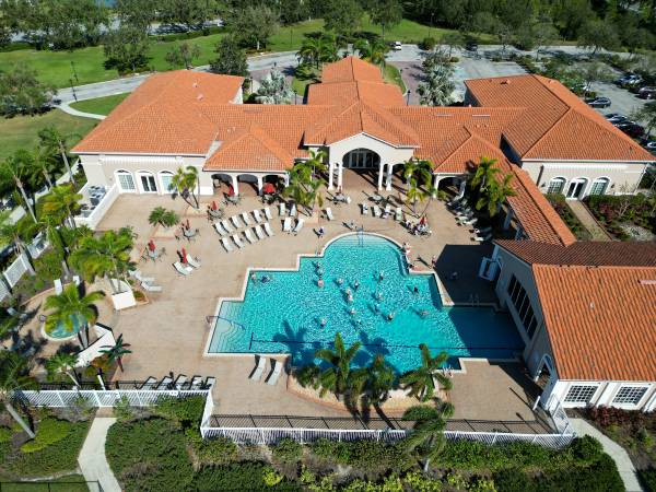 Top 55+ Communities Around Sarasota